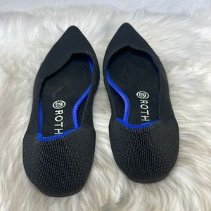 Rothy's The Point Black/Blue Trim Ballet Flats Sz 9